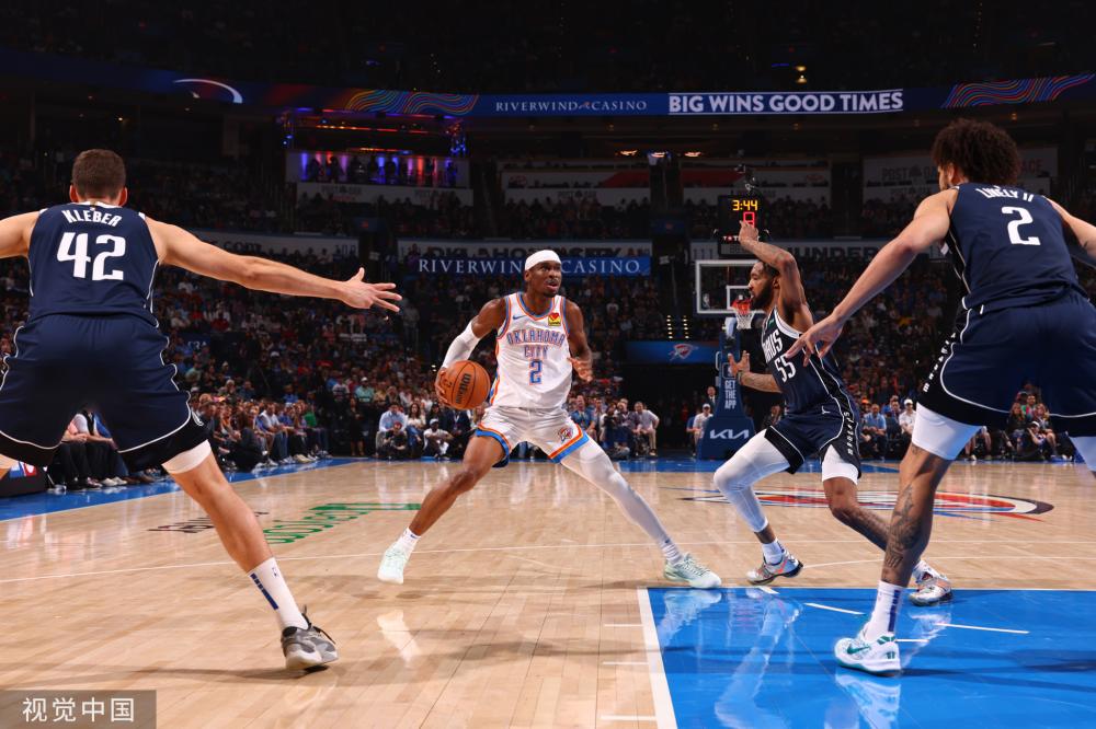 深深感染着 深深感染着