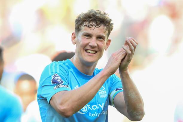 用人策略显 用人策略显