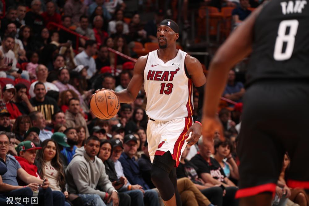 会上再度感 会上再度感